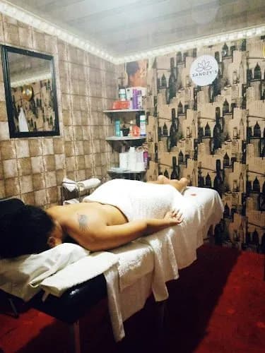 Sandzy's Mobile Spa photo 2