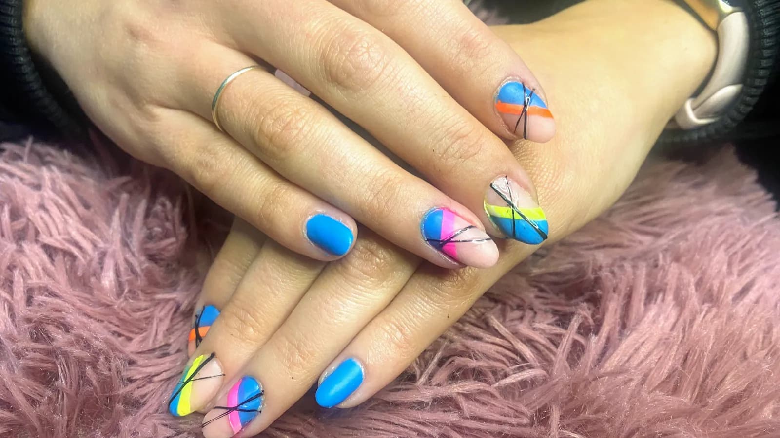 Nudimenxions Massage, Beauty, Nails@home