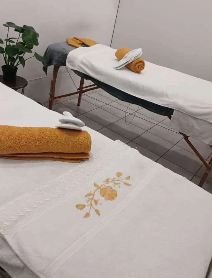 Gentle glow Mobile Massage