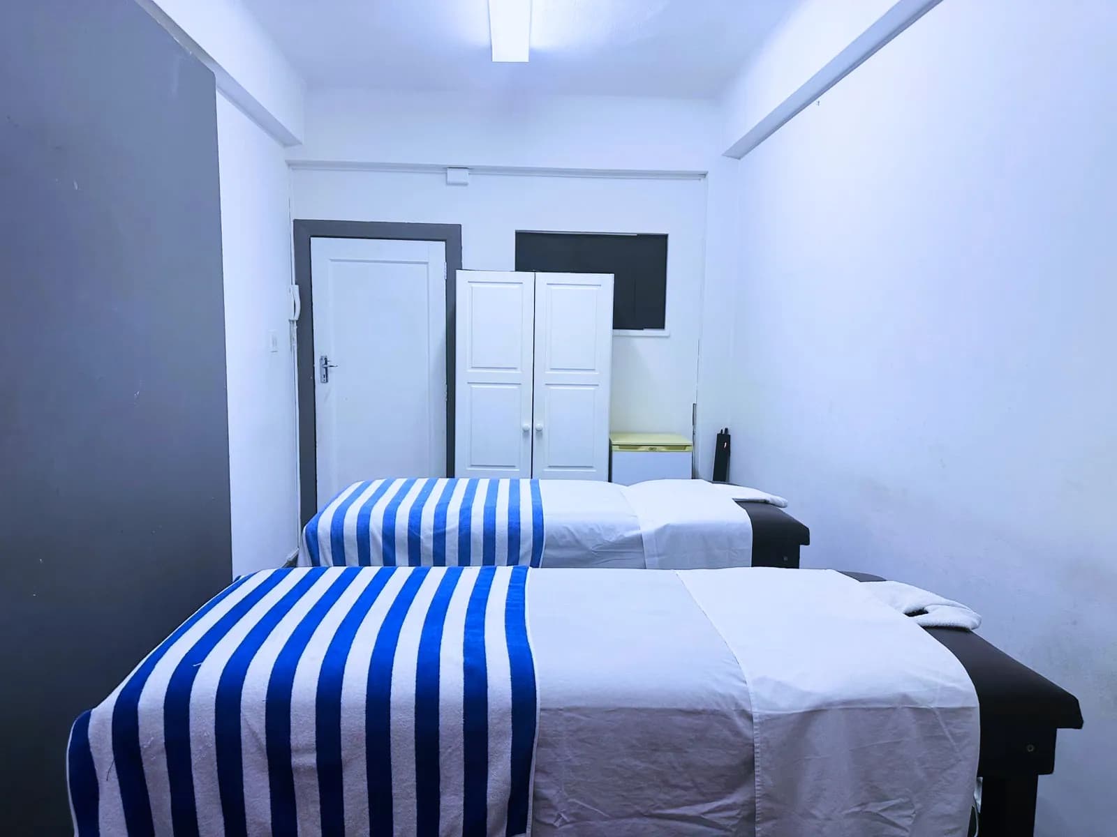 Emmanuel Massage Studio(Male Therapist