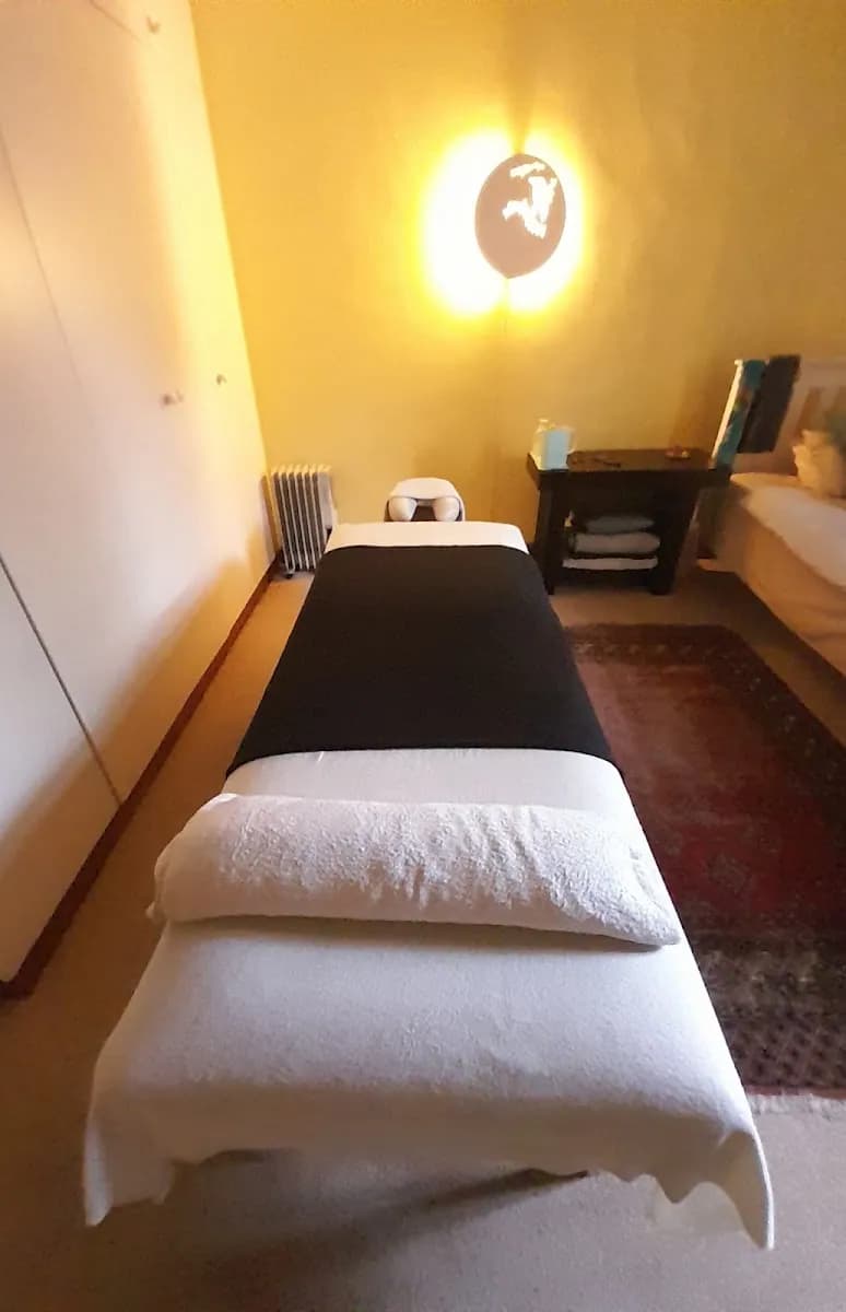 Back and Spinal Massage