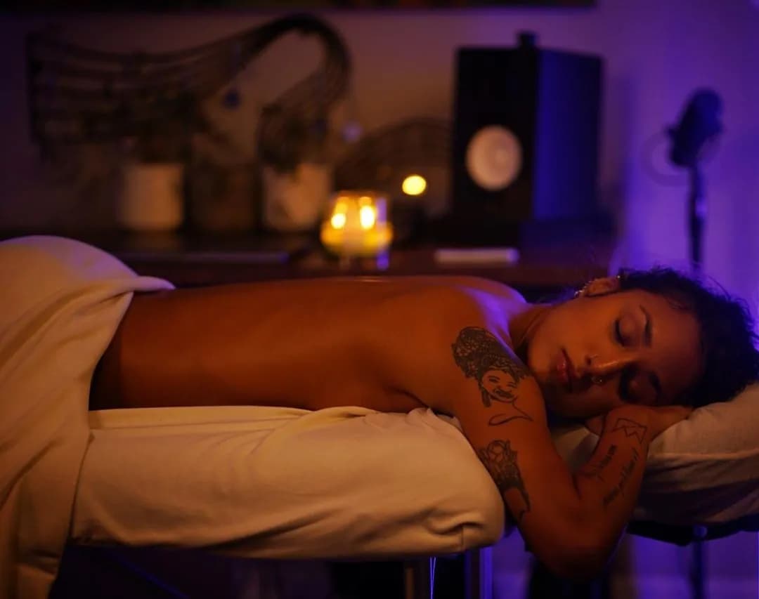 FamousTouch Massage