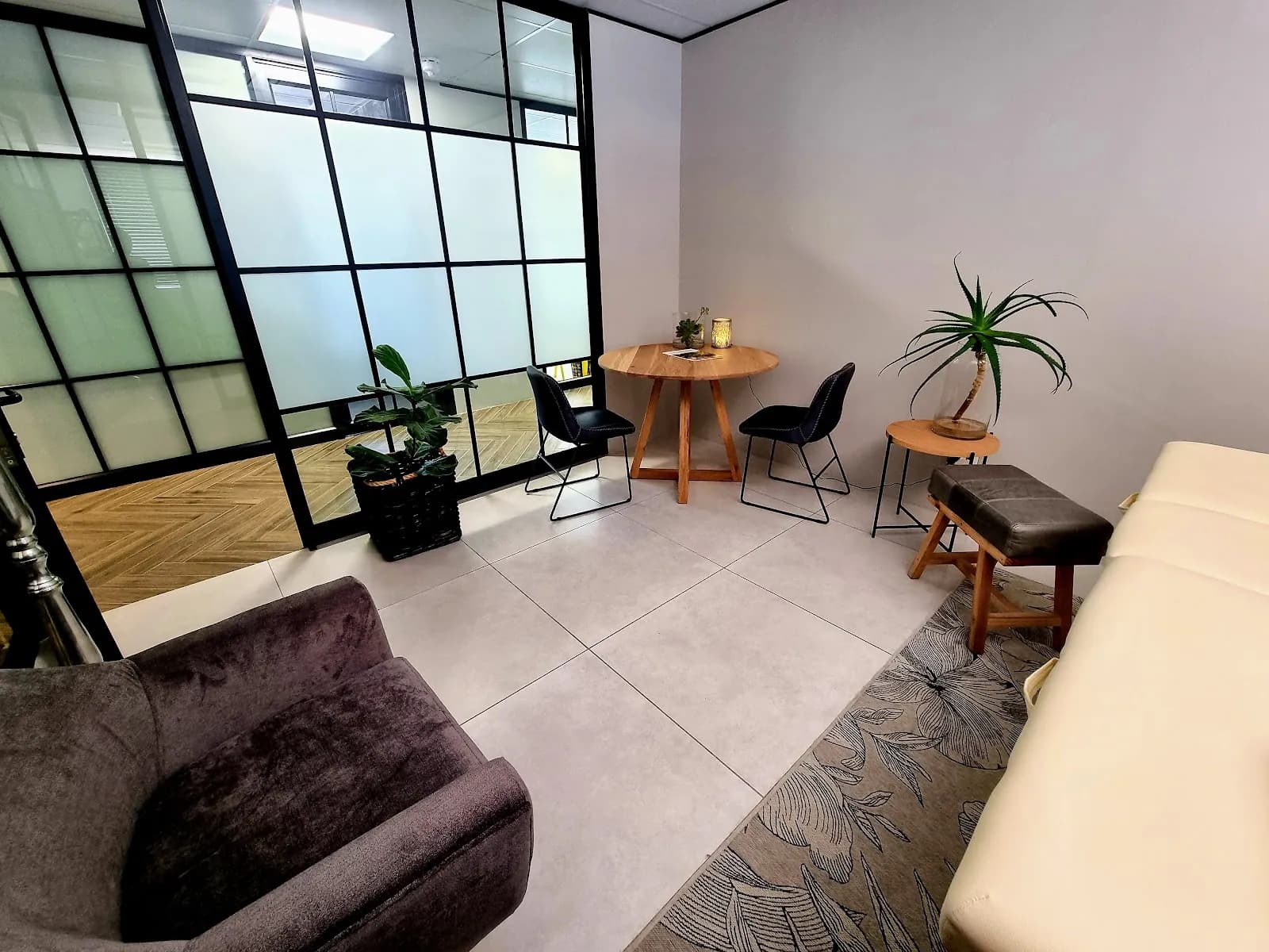 Lindi Duvenage Physiotherapy