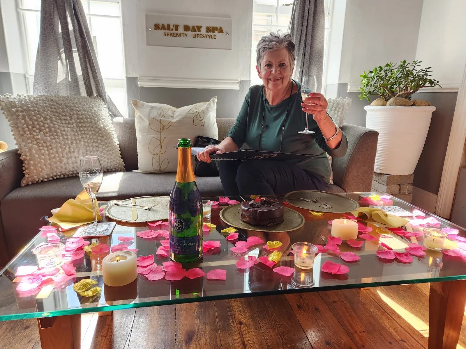 Salt Day Spa / Serenity - Lifestyle