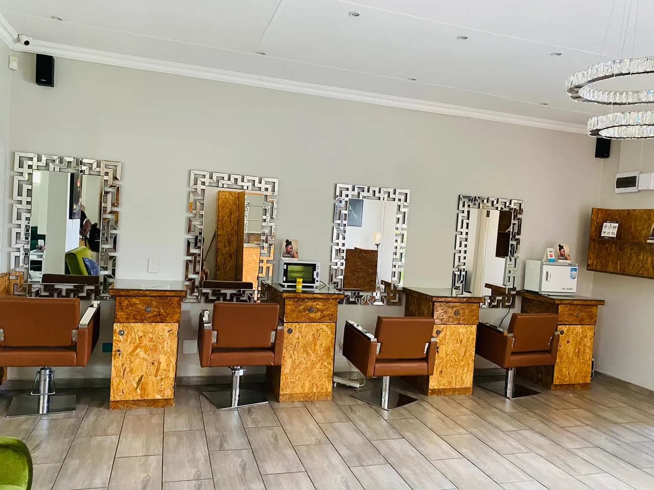 Reotshepile Rorisang Thuto Retreat Oasis
