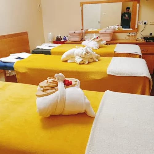 KC MakeOver Spa Brooklyn