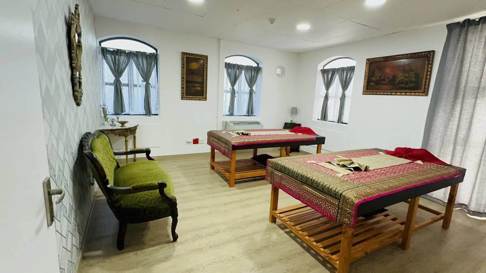 Nittaya Thai Massage