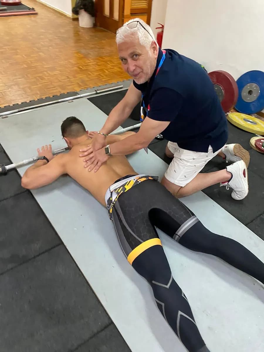 FARRELL COHEN PHYSIOTHERAPISTS INC