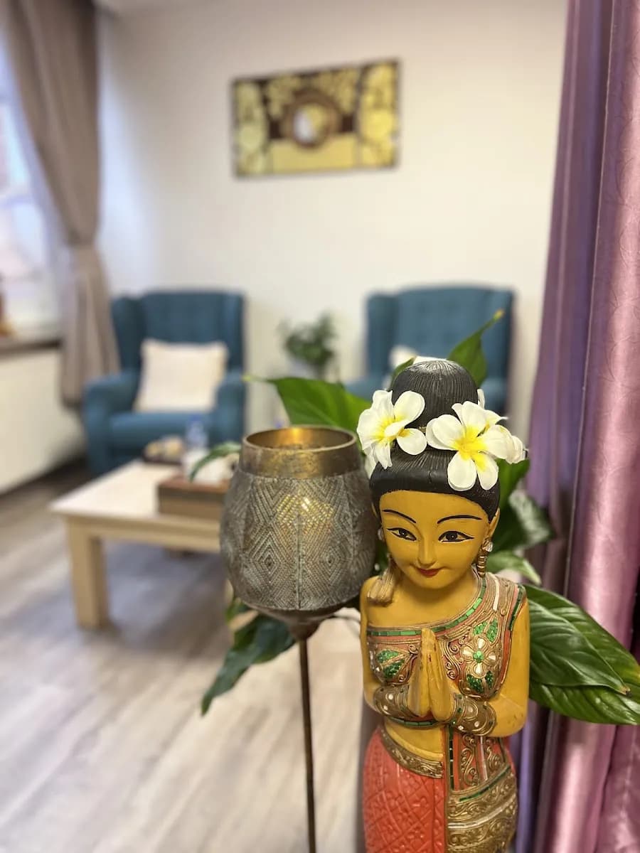 Pakdi Thai Massage