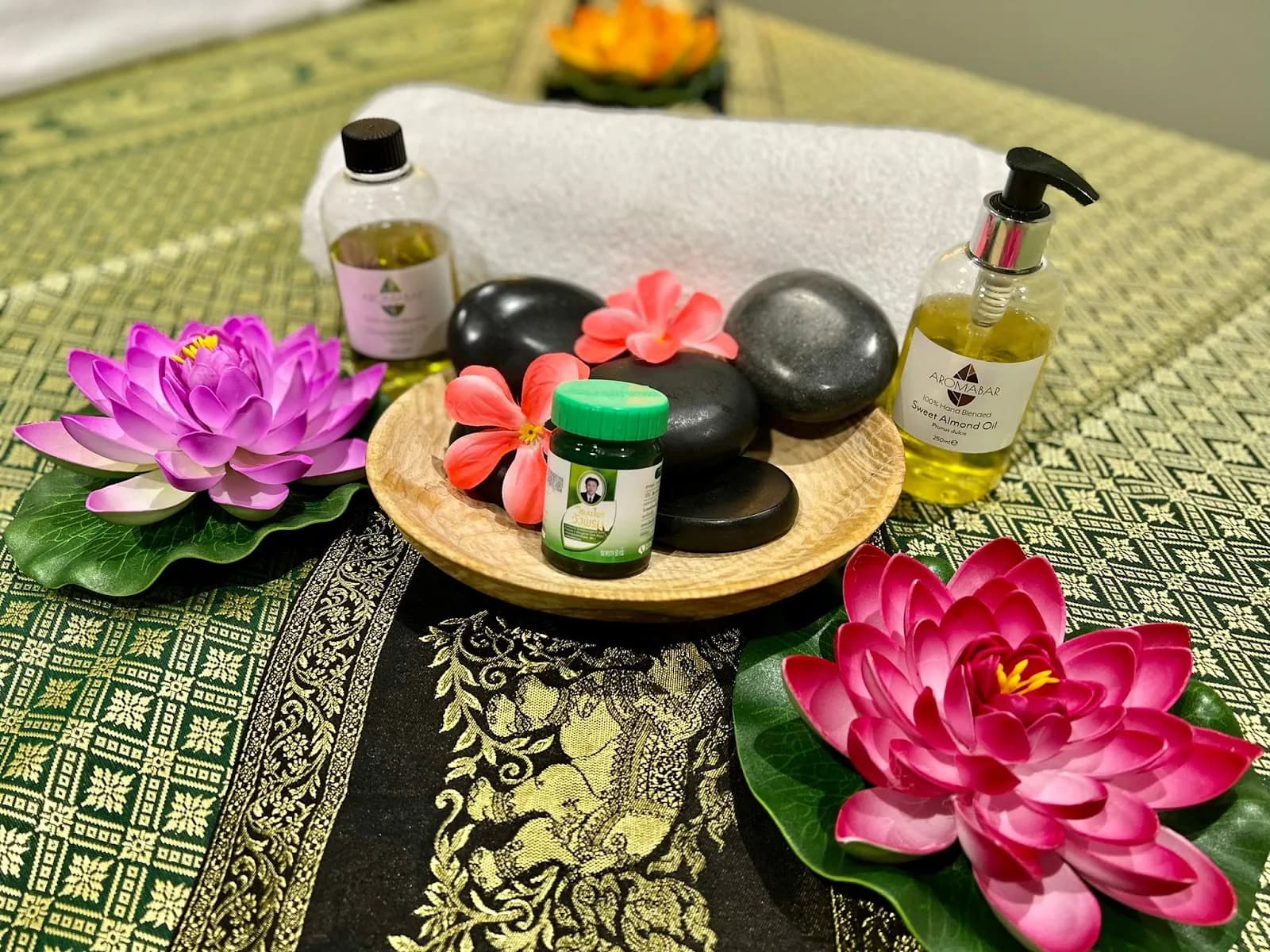 Mahayan Thai Massage