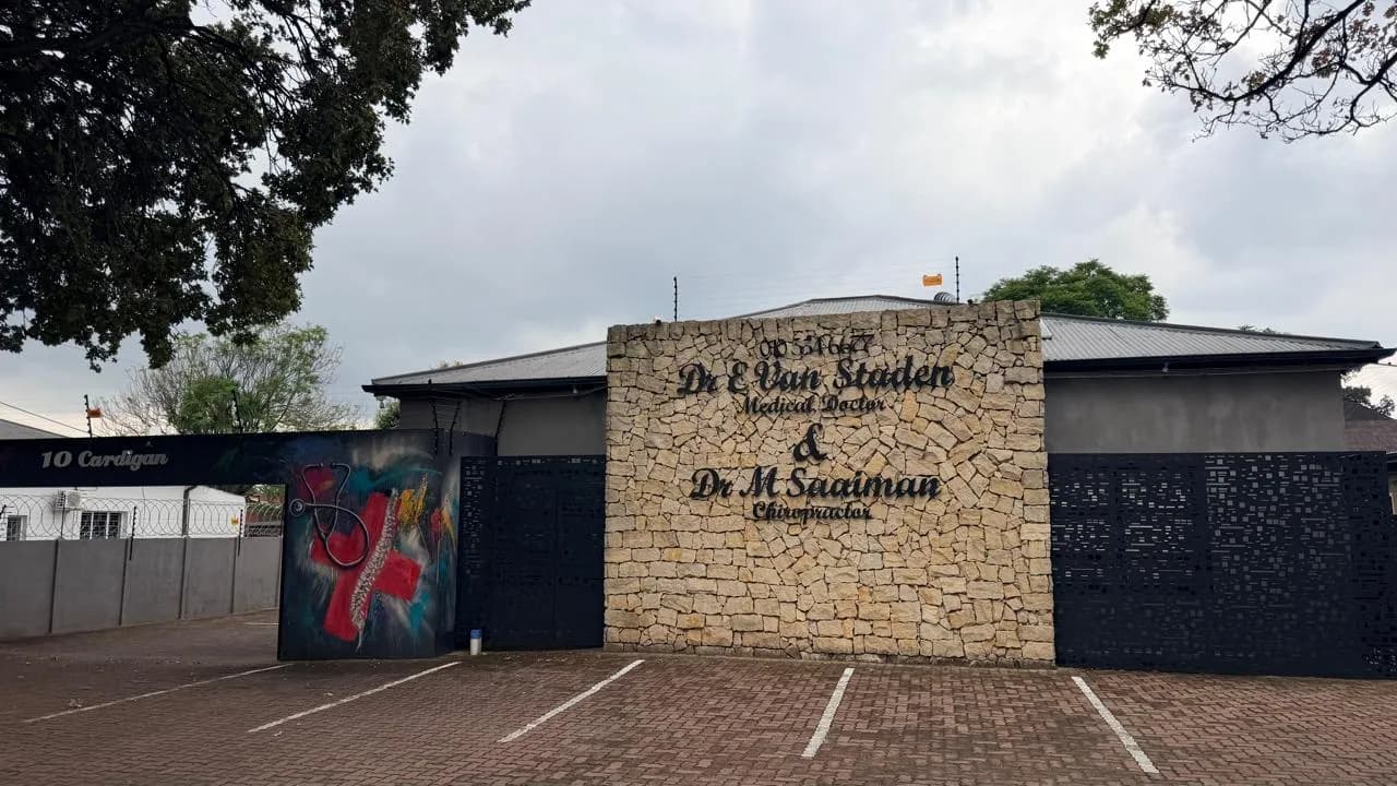 Drs Saaiman, van Staden & Roux. Medical & Chiropractic centre