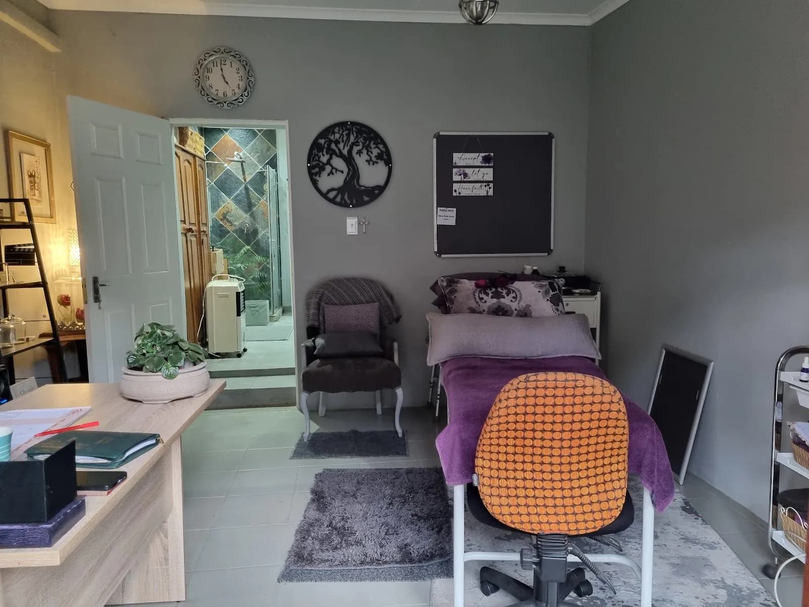 Michelene Kenney Reflexologist