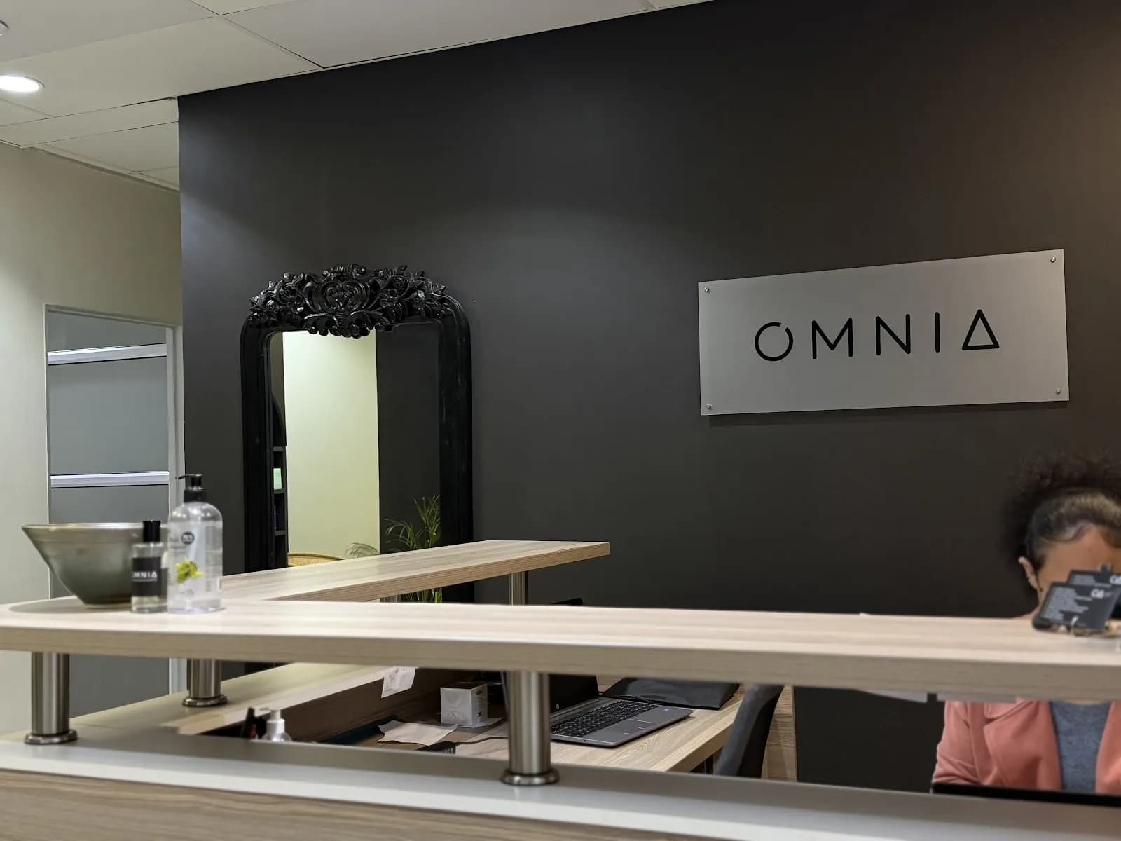 Omnia Health - Dr Nicky Potgieter