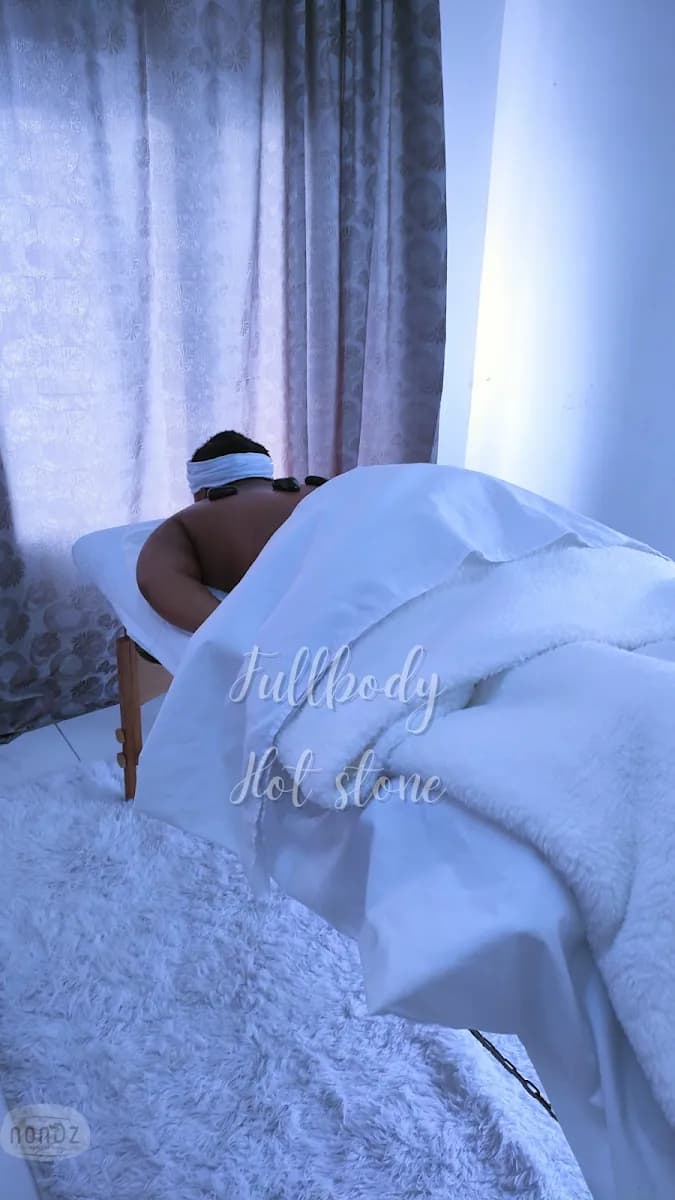 Nondz Beach Massage Experience