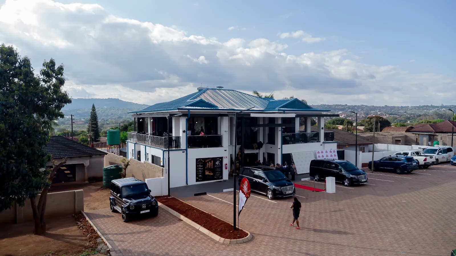 NELL SPA & RESTAURANT