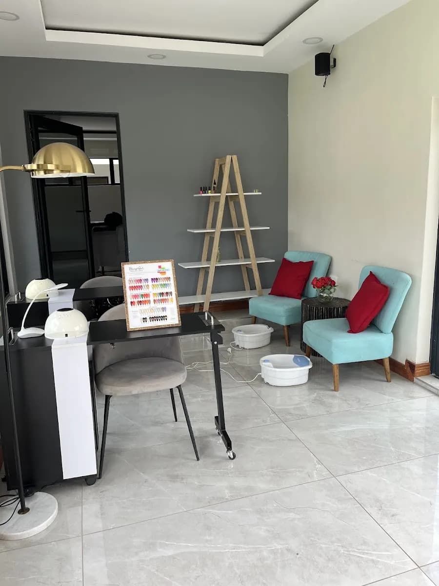 Petals Spa Lounge