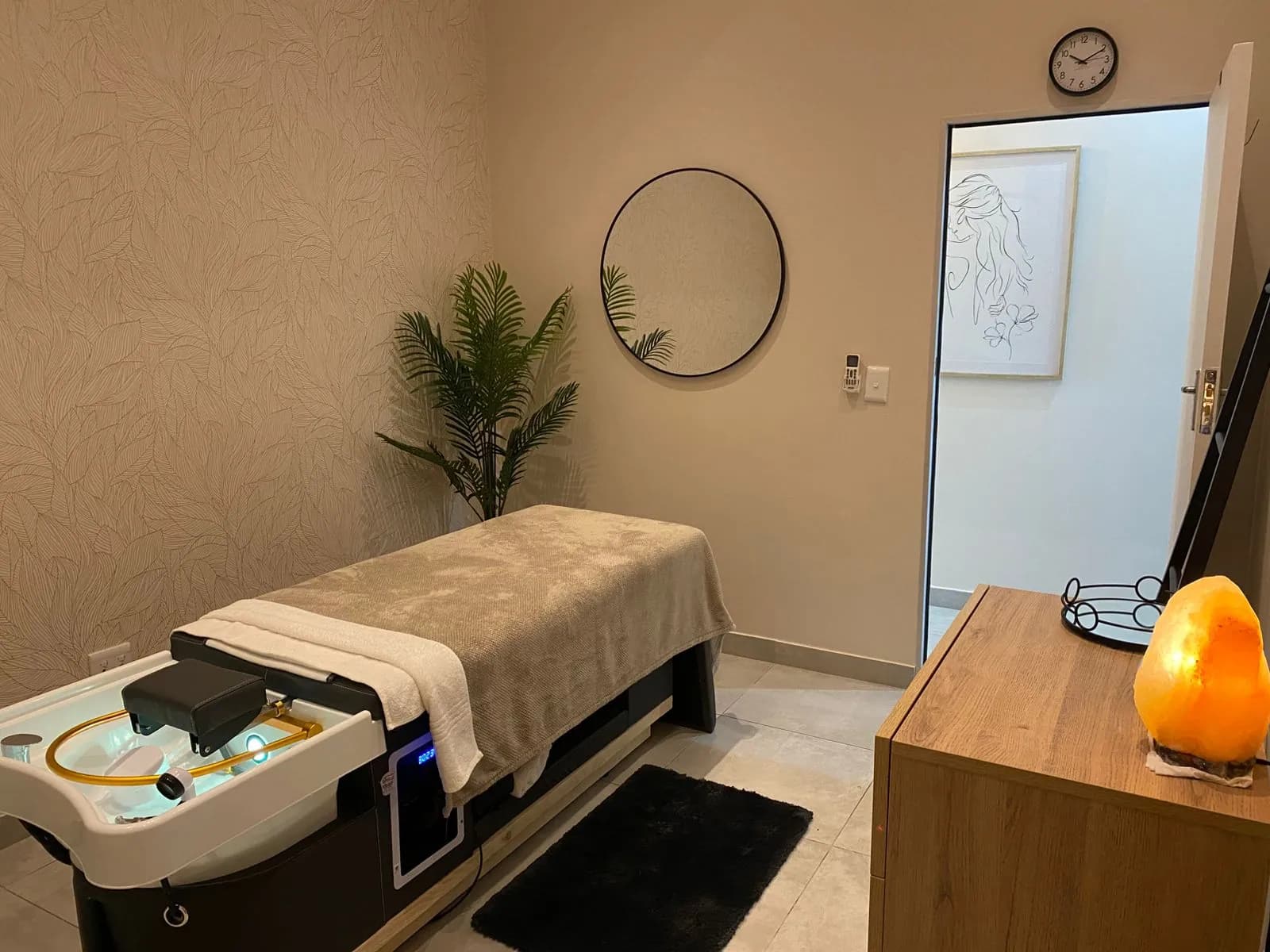 Nourish Head Spa
