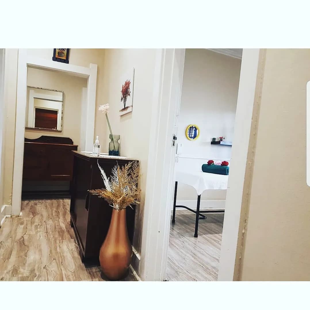 GOLD ONYX BEAUTY SPA