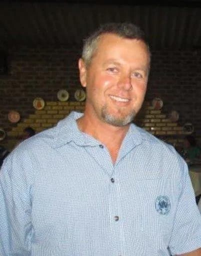 Dr Barry Muller