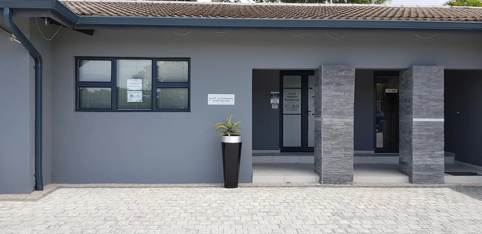 Ceyoni Valaitham Physiotherapy
