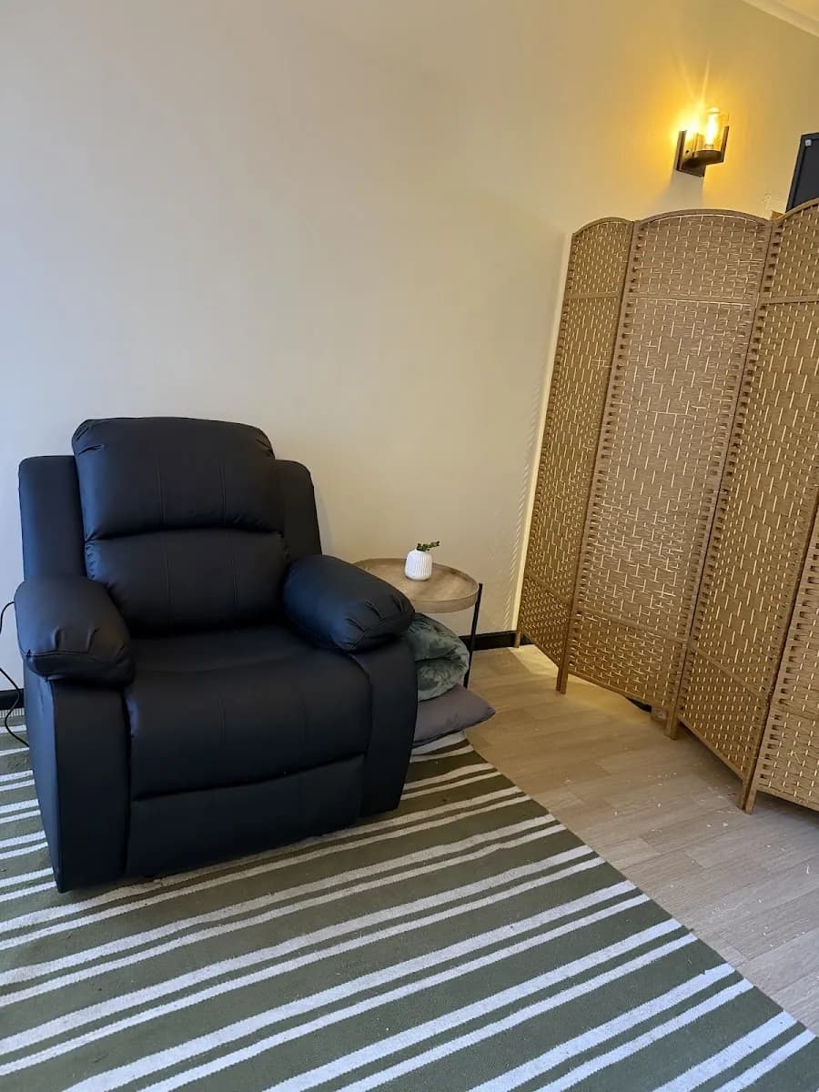 The Chiropractor Somerset West Dr Lian Kok