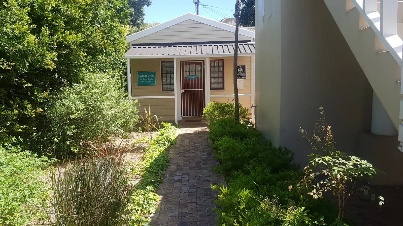 Dr. Anton Smuts Chiropractic Health
