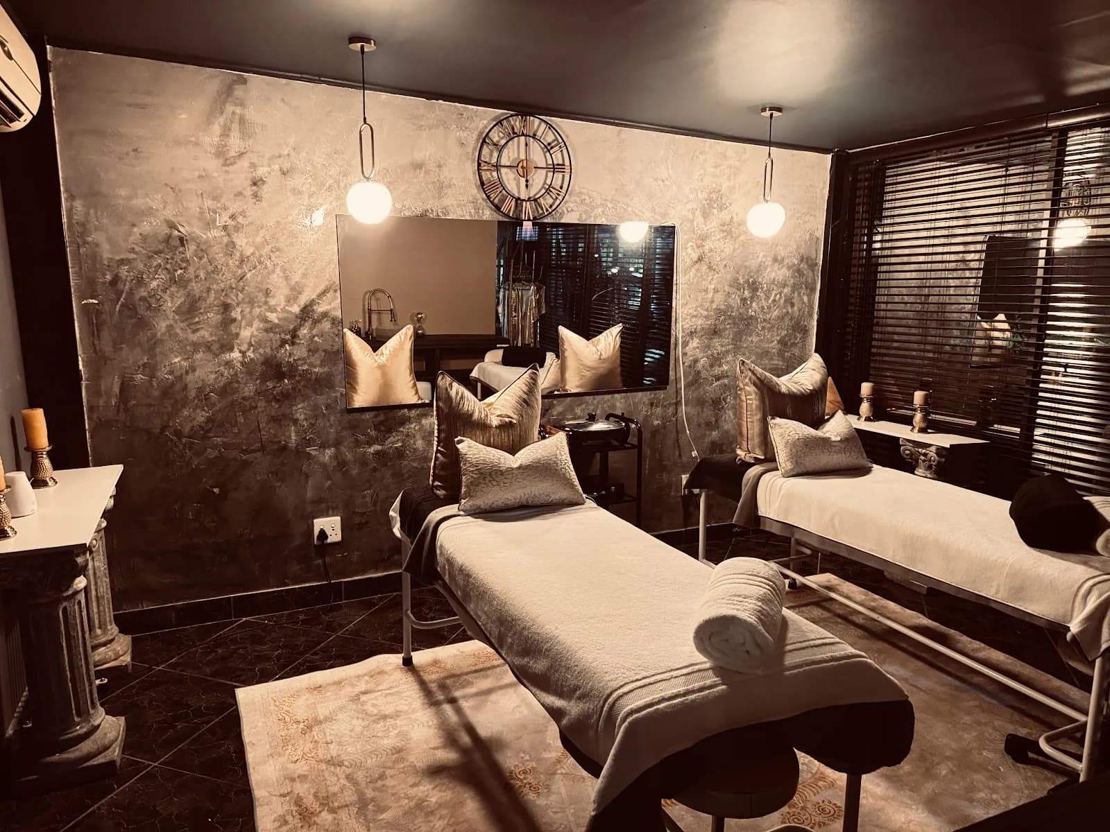 AZARA-spa