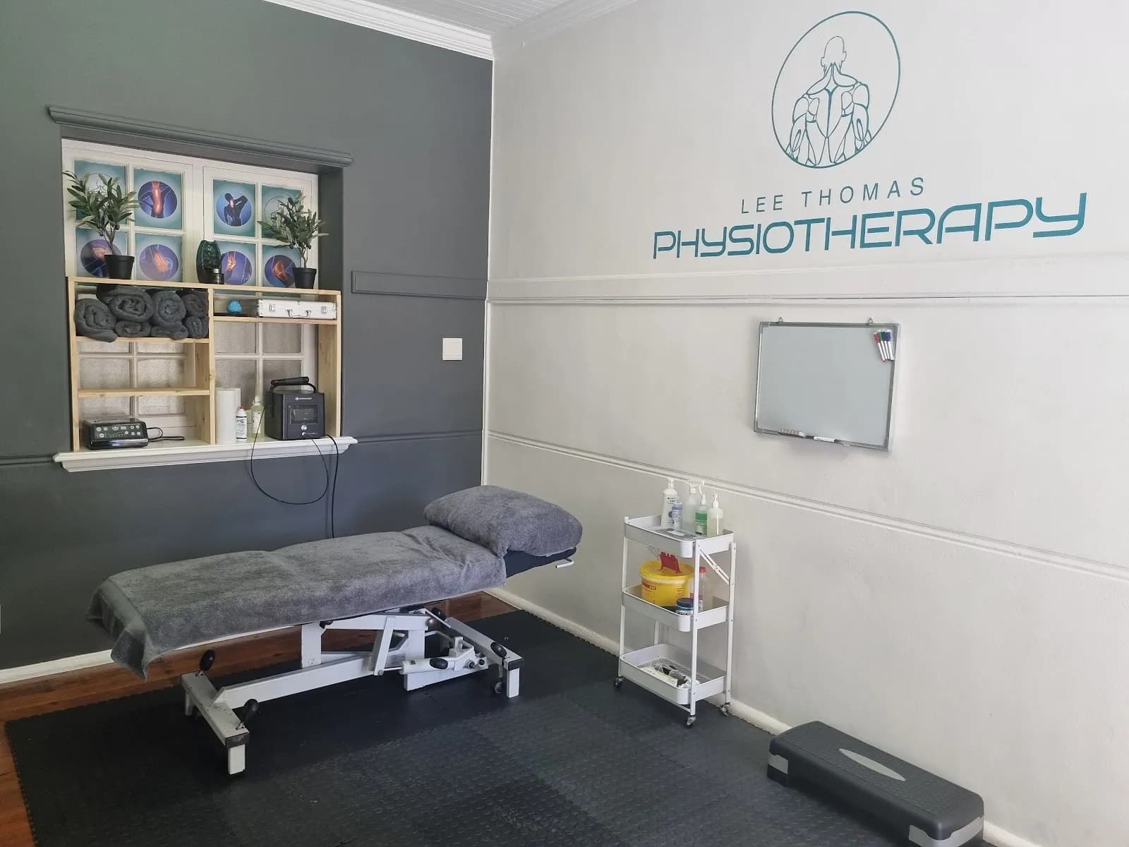 Lee Thomas Physiotherapy