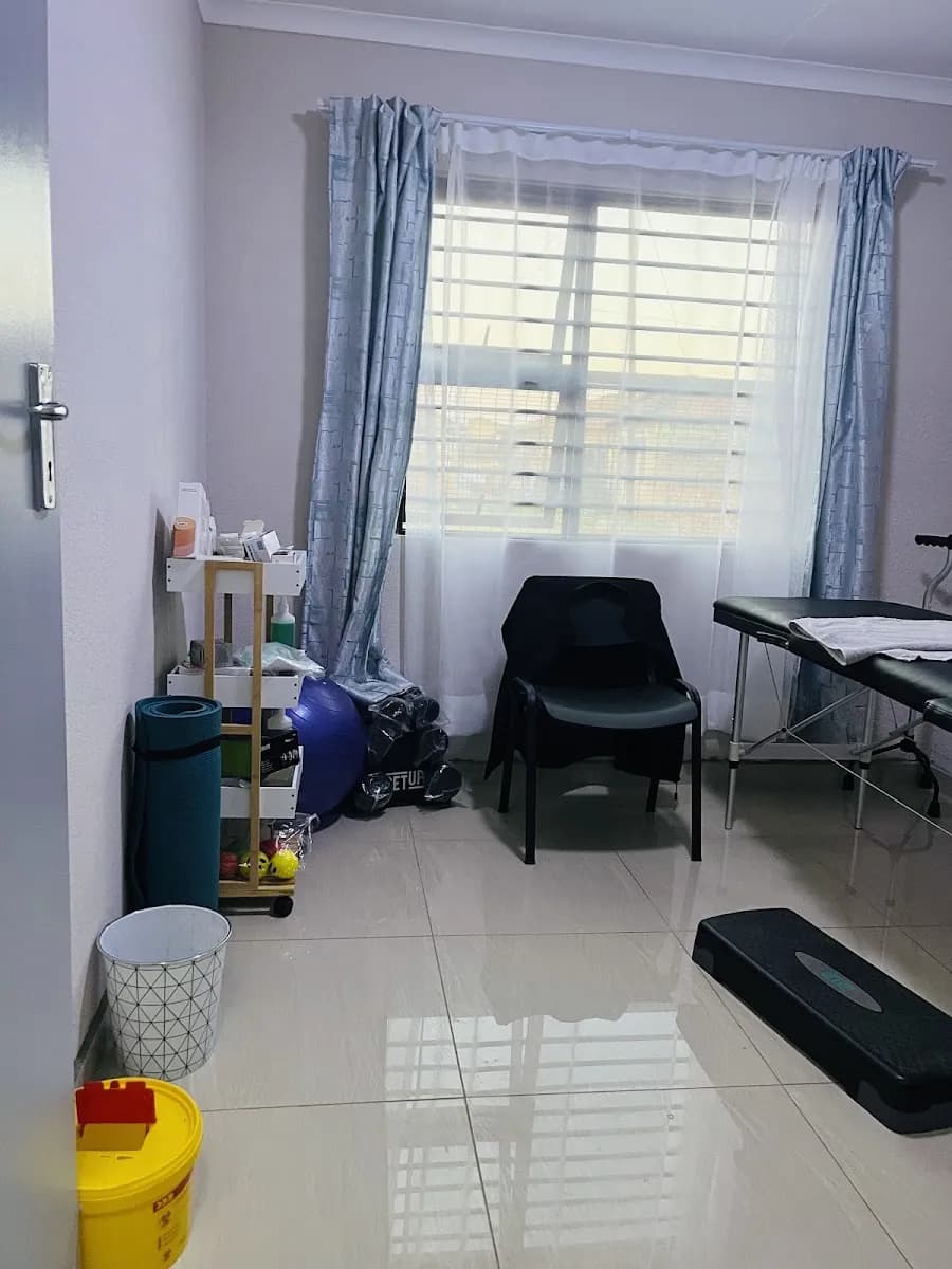 Mosa Lephale Physiotherapist