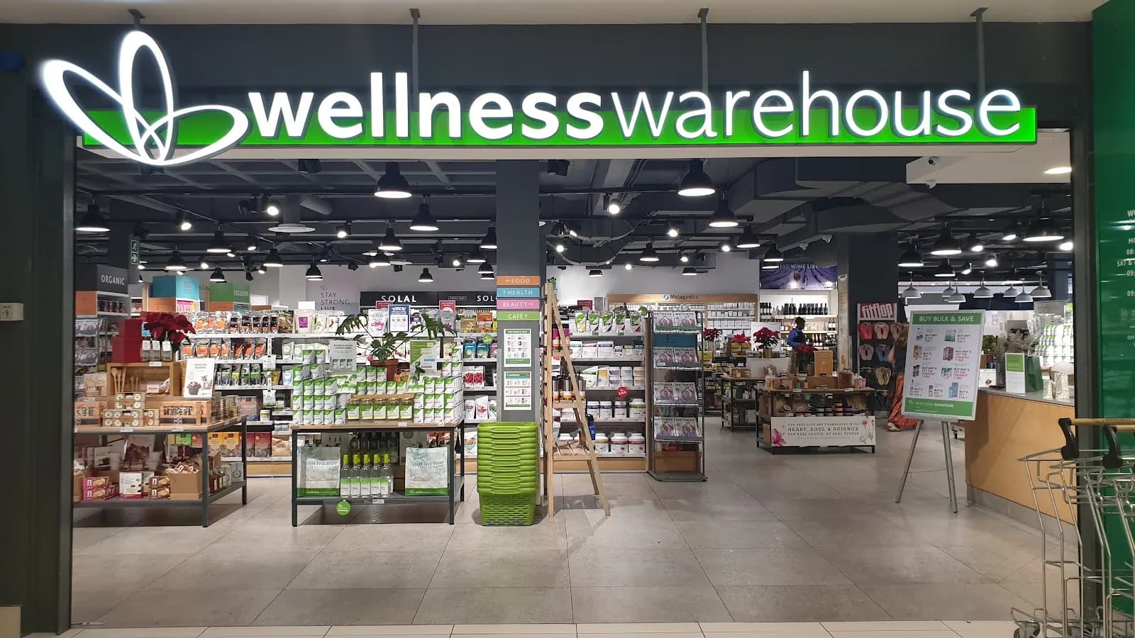 Wellness Warehouse Lifestyle on Kloof