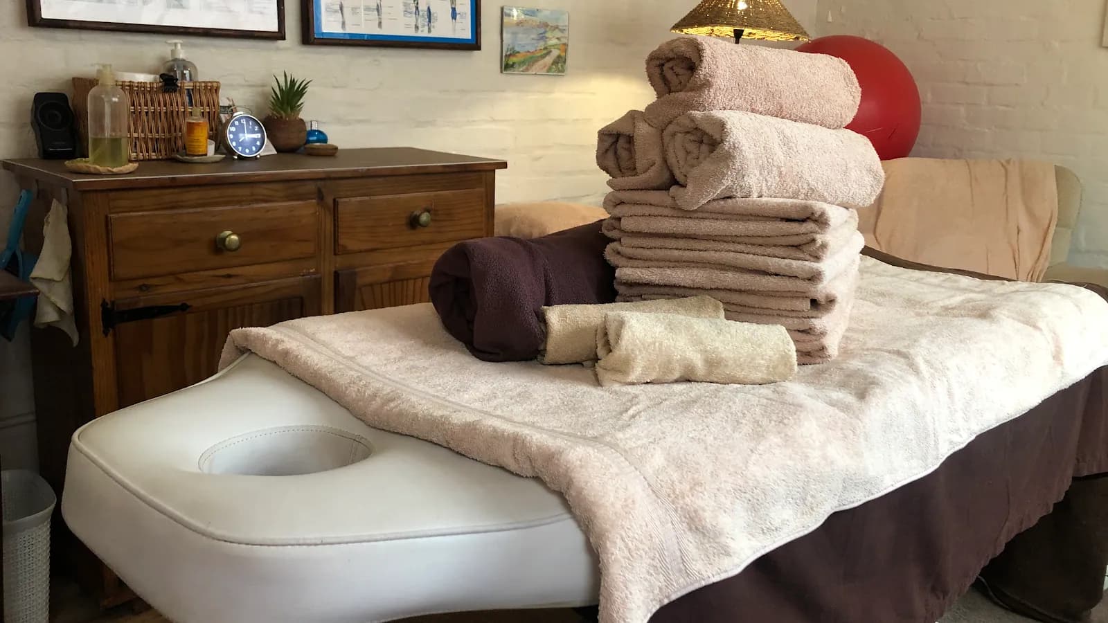 Bobbie Maree Massage