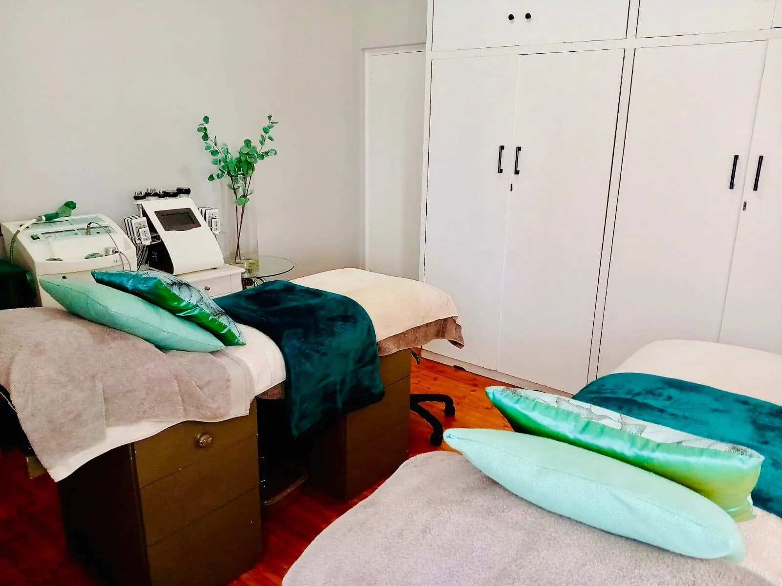 Refresh Day Spa