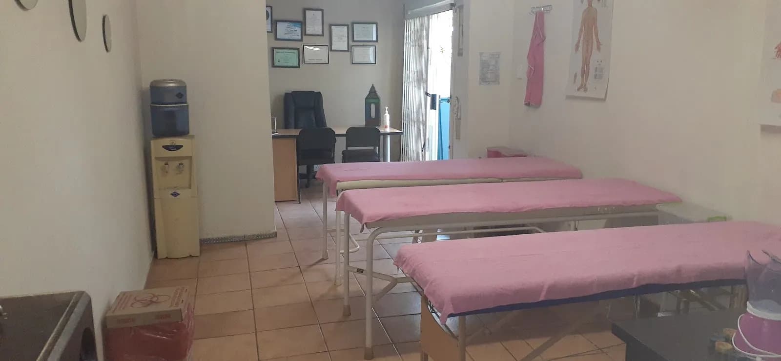 RAHMAT HIJAMA/CUPPING AND WELLNESS CENTRE
