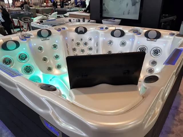 SPA JACUZZI HOME
