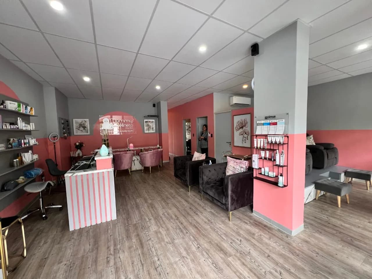 Mommy Wellness Day Spa Claremont