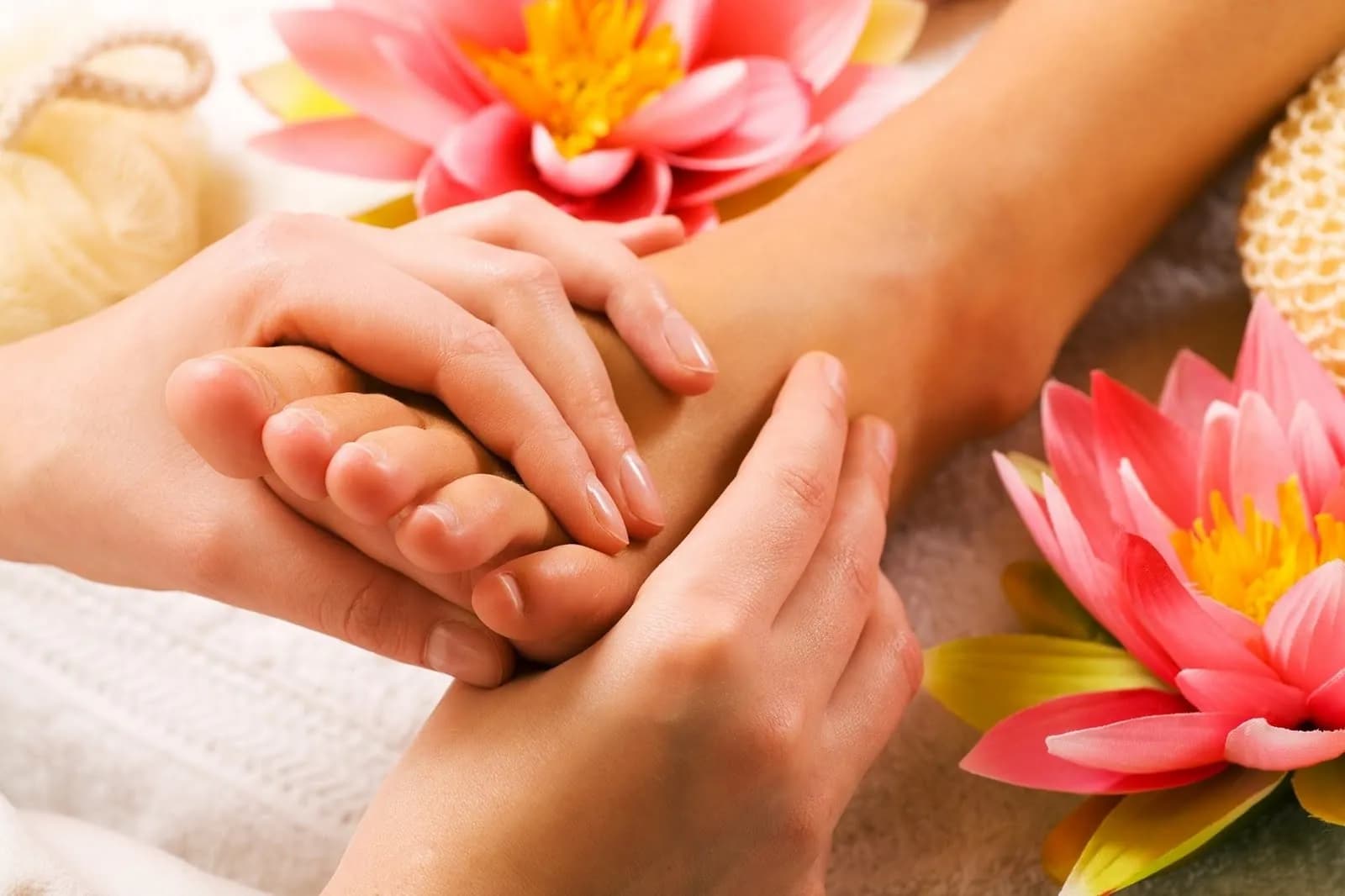 Utopia - Beauty And Massage Salon