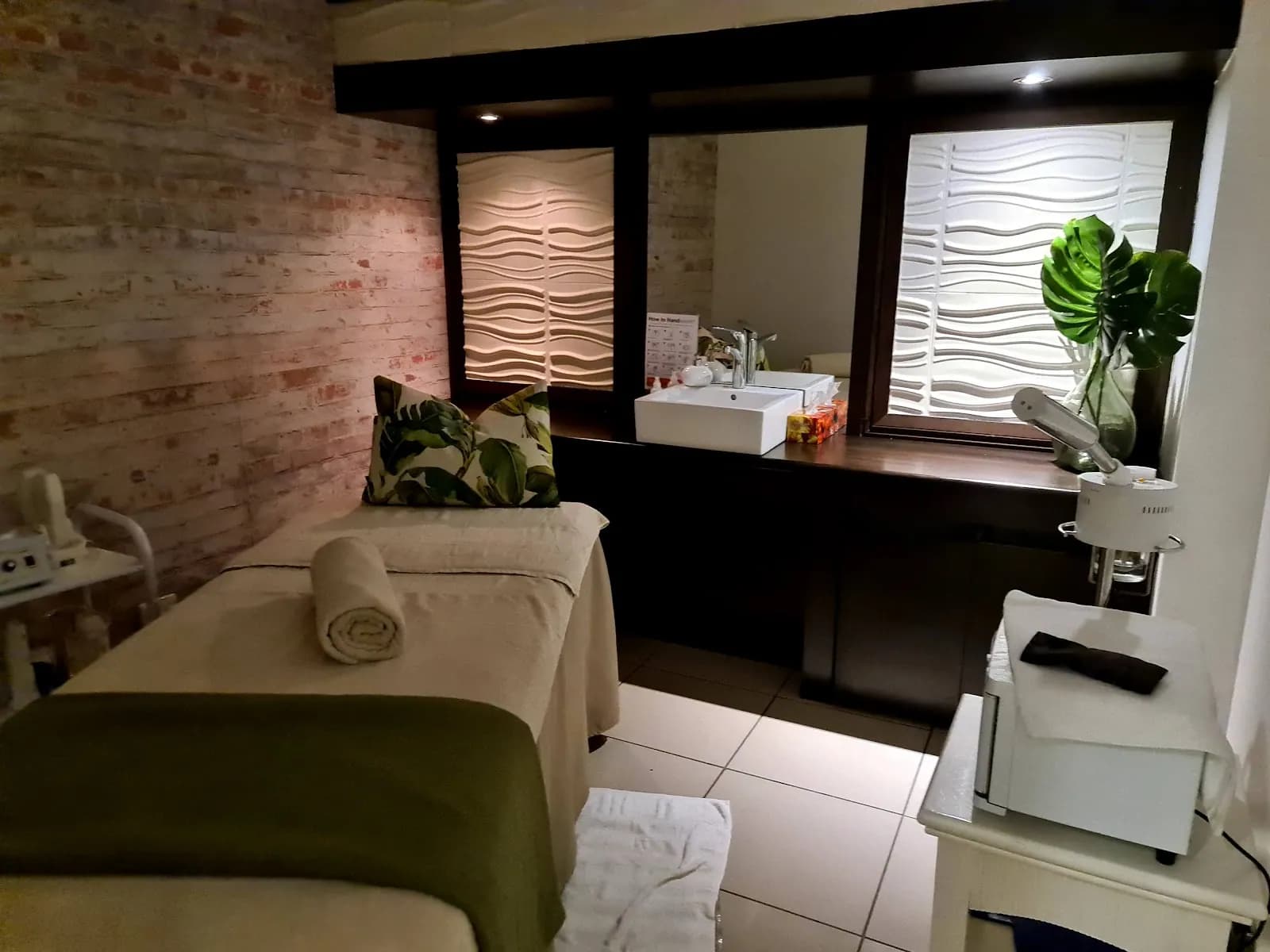 Camelot Spa Protea Hotel Midrand