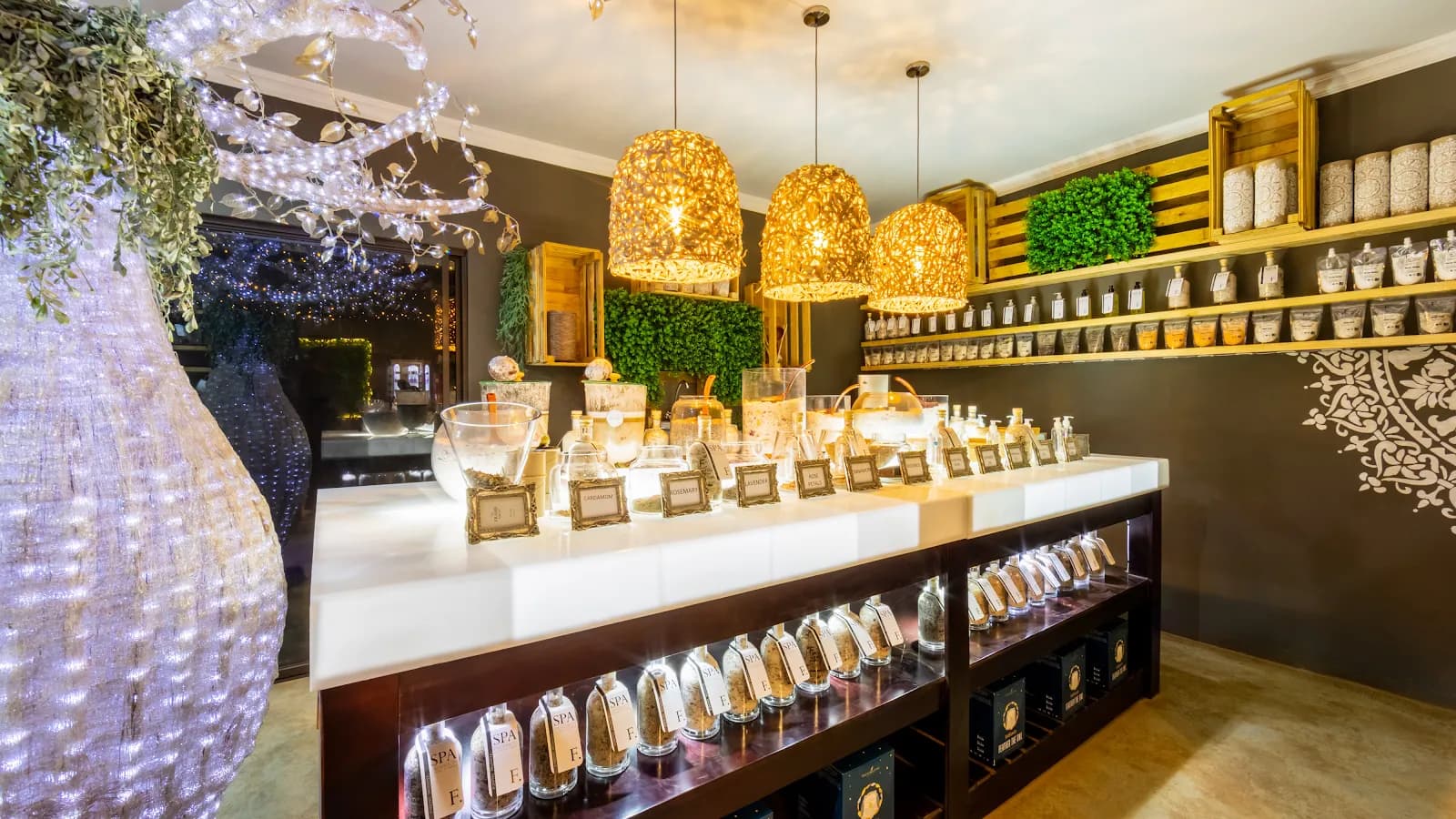 Royal Tree Spa & Guesthouse