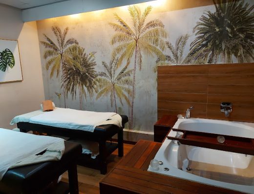 AF1QipMm jESyb83 VBq2zXd0boso7poja IYfQH8jQMw800 h500 k no