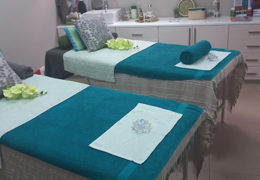 AF1QipMuMHJbolJ8cuAYL6DbGSy0nKAS1mqRNJ85Iiwuw800 h500 k no