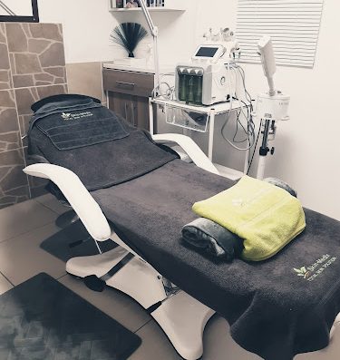 AF1QipMz4CHM0wVlRO2Shg0l1hMo2wYBqmqYPJXbKgnEw800 h500 k no