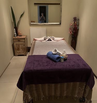 AF1QipNDySis ZJuhf4P2FUys21ZgW q6 VGCvp8 5COw800 h500 k no