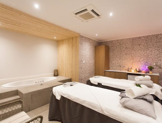 AF1QipO3kzP7uDLa318D oTIGnk3FewDISWy2 p8VBkDw800 h500 k no