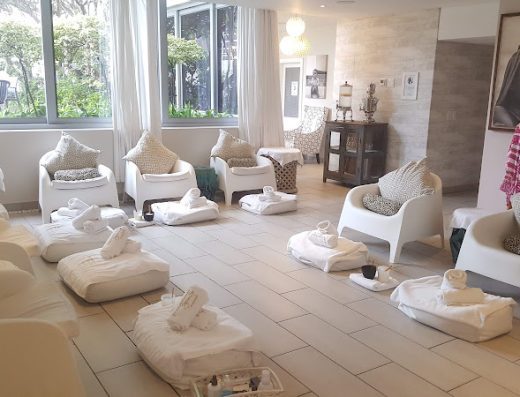 AF1QipOqTQ3X223pJ9dx3LF6kXExSvroYP W1934vywiw800 h500 k no