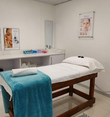 AF1QipPWKfyrmLCFathXMtE2EWBcn27XxCAaNq6Me9cUw800 h500 k no