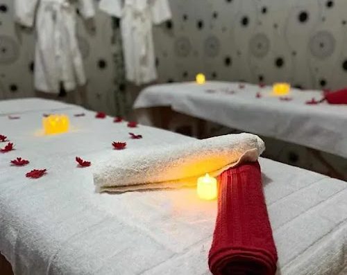 AF1QipPWfSH0CfvUQvYFuBqtGPGZlR6C9bEI7llM1Hgew800 h500 k no